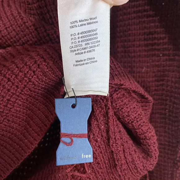 WILFRED Aritzia Merino Wool Sweater Knit Burgundy Red Crew Neck NWOT Size XXS - Picture 6 of 6